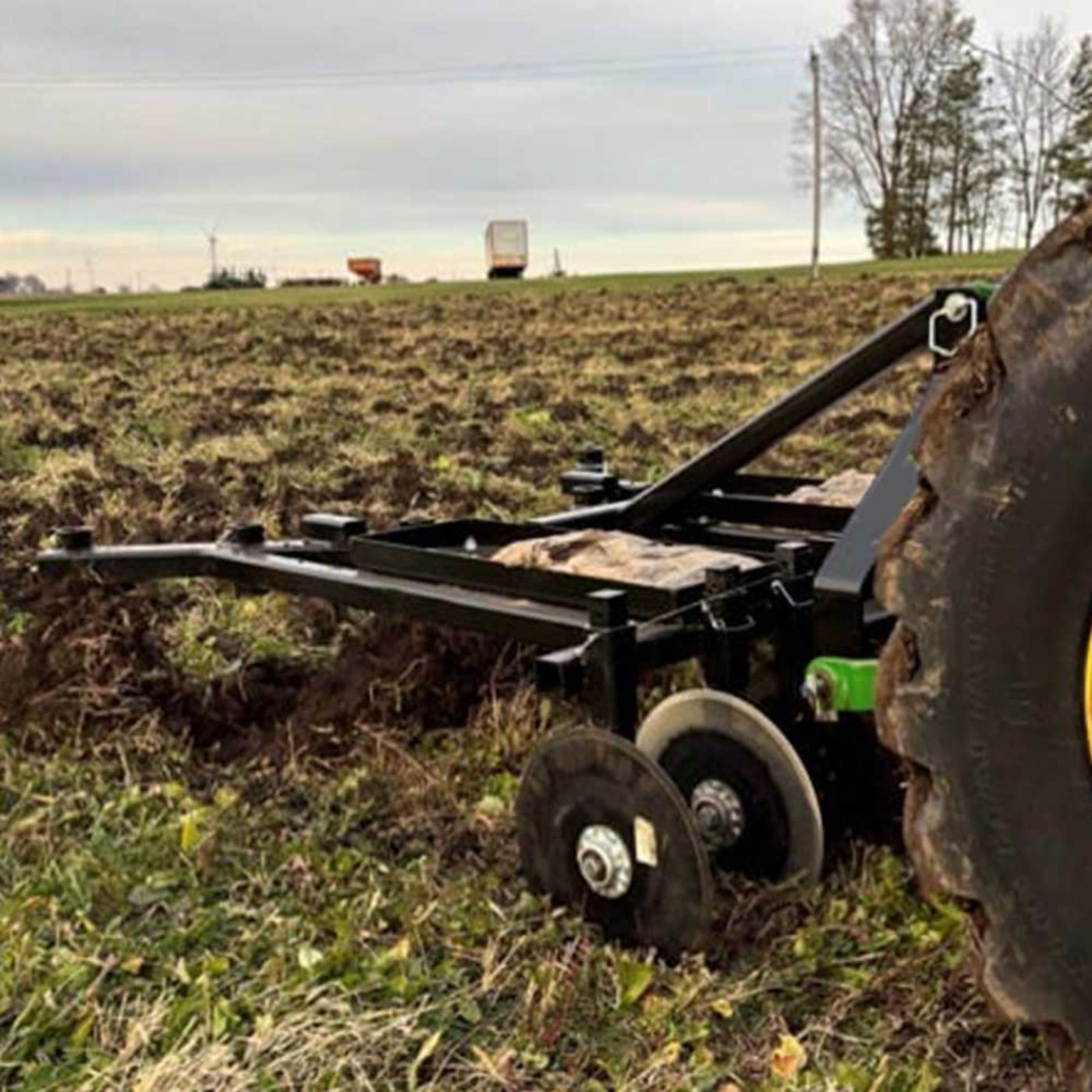 Grey Wolf Till-N-Claw 3-Point Chisel Plow & Cultivator 43-In. Wide -  (GWG311038)