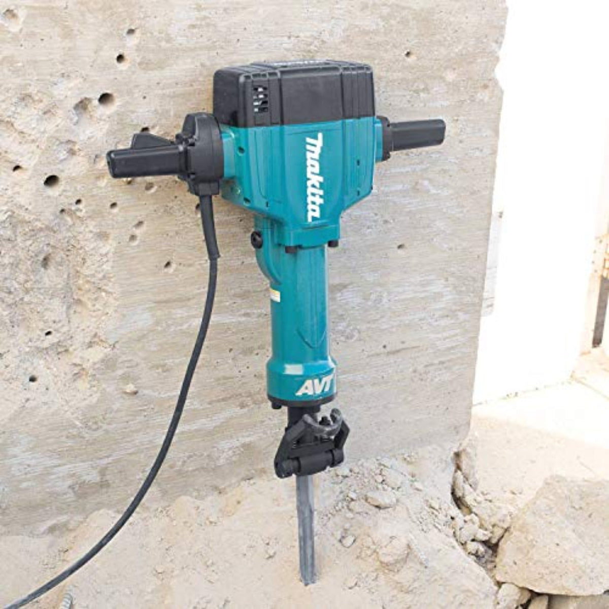 Makita 70 Lb. Breaker Hammer - HM1810X3