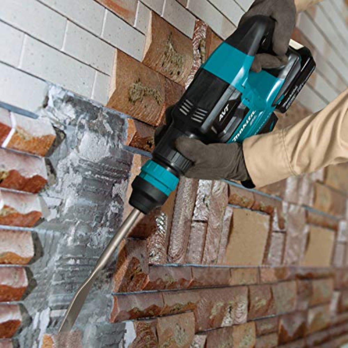 Makita (XKH01TJ) 18V LXT Lithium-Ion Brushless Cordless SDS-PLUS AVT Power Scraper Kit - XKH01TJ