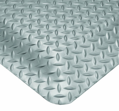 Wearwell Diamond-Plate SpongeCote UltraSoft Mat, 3' Width x 10' Length x 15/16" Thickness, Gray - 414.1516x3x10GY
