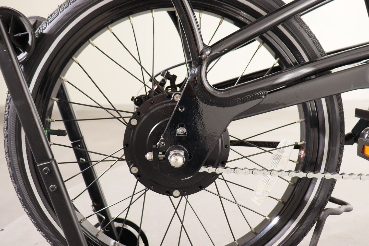 Pedego Latch - UDN77