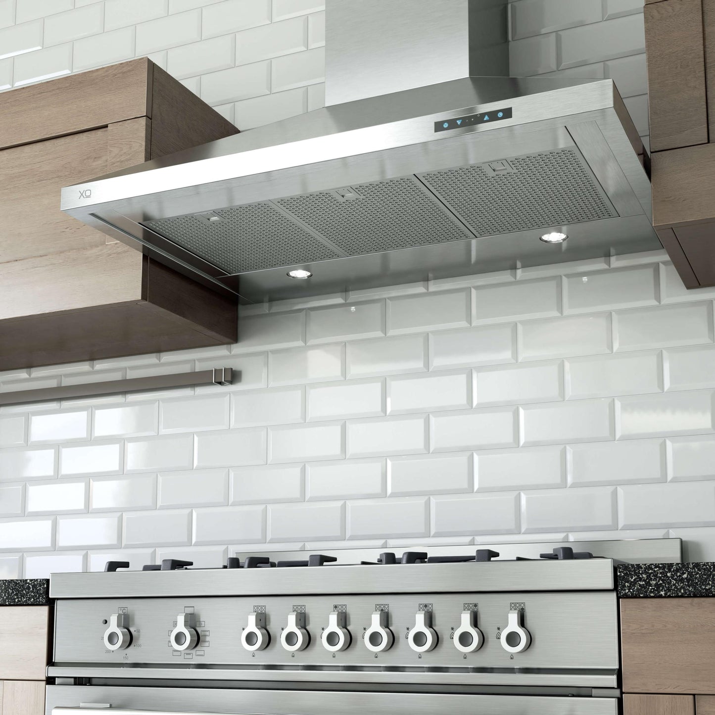 XO APPLIANCE XOV36SC 36" 600/395 CFM Italian Made Wall Chimney Range Hood in Stainless Steel - XOV36SC