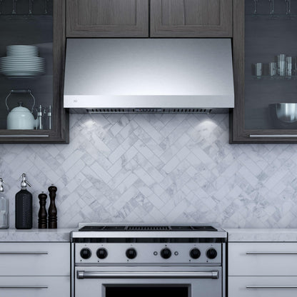 XO APPLIANCE XOT1842SC 42" CCC 600/395 CFM Italian Made Pro Hood Range Hood in Stainless Steel - XOT1842SC