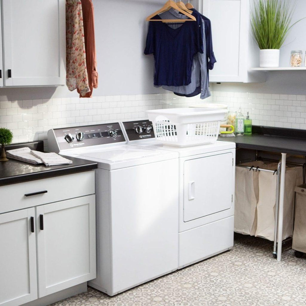 SPEED QUEEN DR5004WE DR5 Sanitizing Electric Dryer with Steam Over-dry Protection Technology ENERGY STAR® Certified White  - DR5004WE