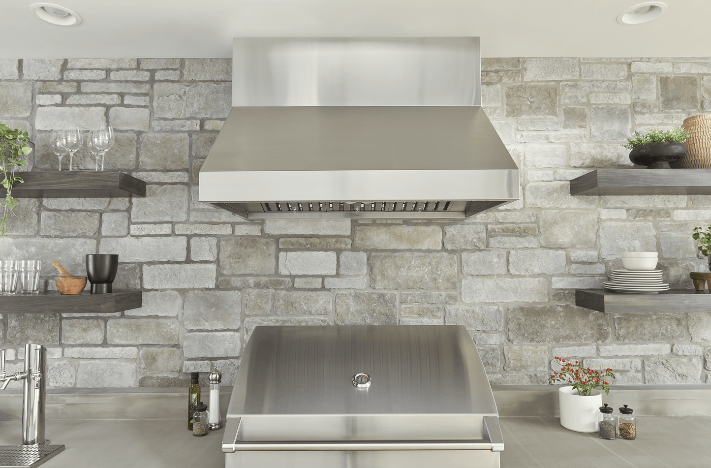 ZEPHYR Cypress Wall Outdoor, 42in, LED, SS, 1200 CFM Stainless - AK7842CS