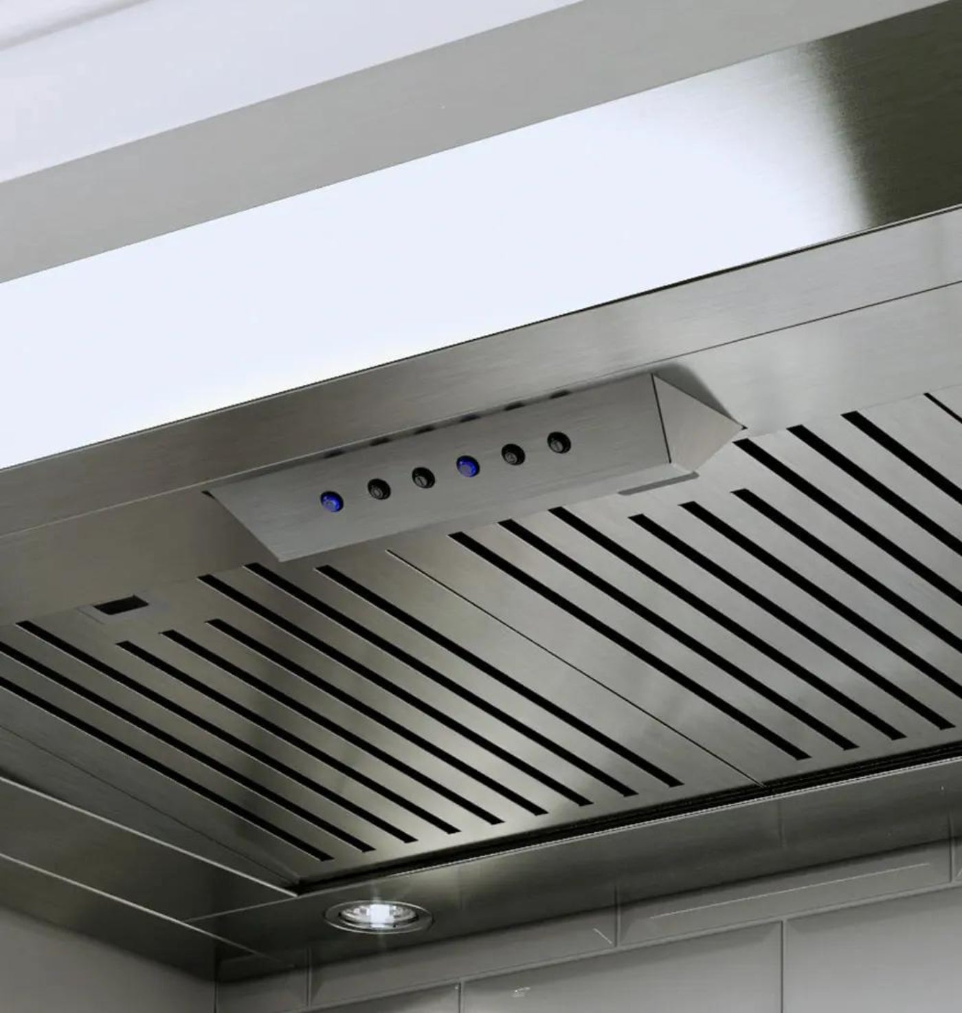 XO APPLIANCE XOT36SC 36" CCC 600/395 CFM Italian Made Pro Hood Range Hood in Stainless Steel - XOT36SC