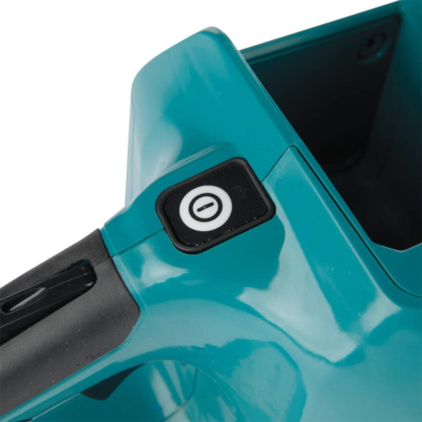 Makita GCU05M1 40V MAX XGT 16 In. 4.0Ah Chainsaw Kit & FREE Makita GBU01Z