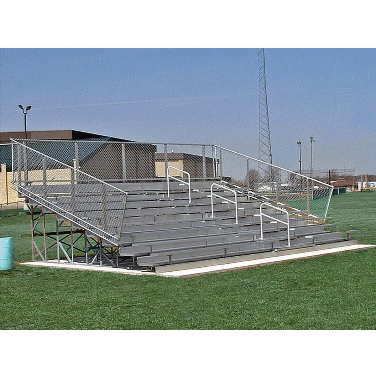 Bleacher 15 Row 21' Bleacher & Aisleway - BL1030SP