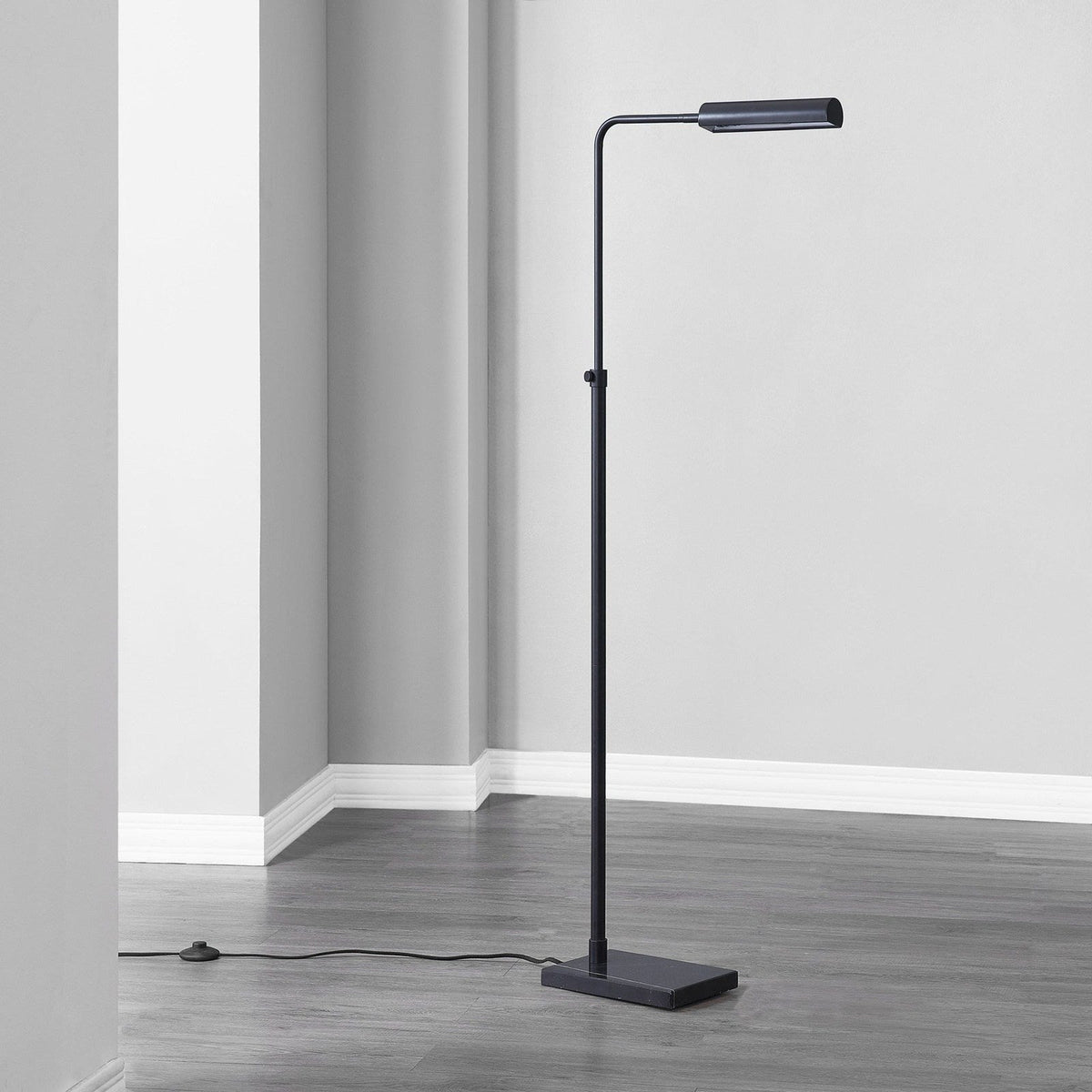 RenWil Fadia Floor Lamp LPF3138 - LPF3138