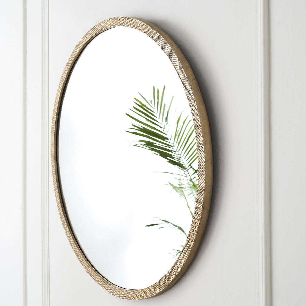 RenWil Faye Round Mirror NDD22M034 - MT2491